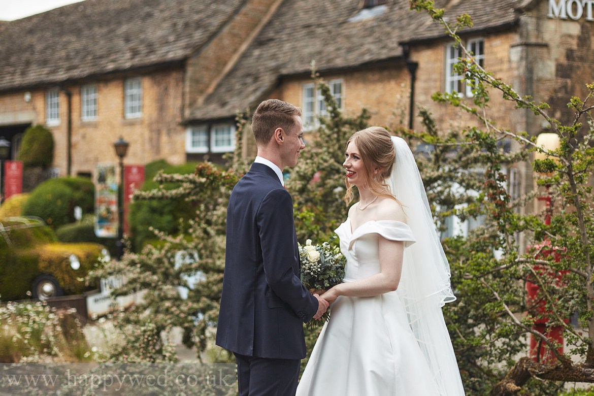 Wedding photographer Cotswolds and Gloucestershire