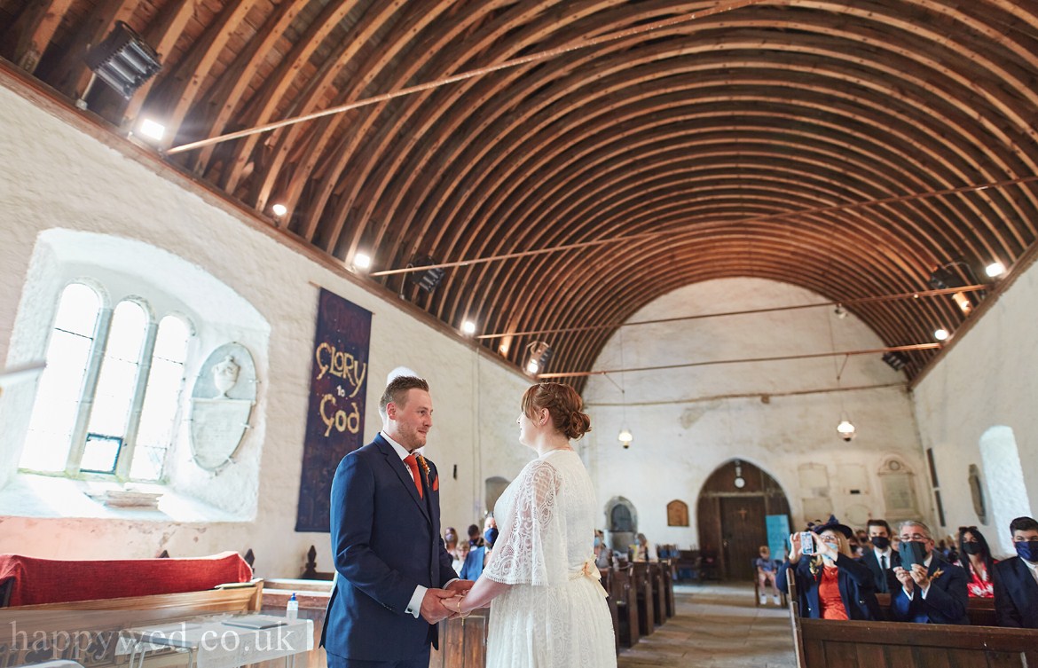 St Ilan Church Eglwysilan wedding photos