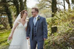 Canada lodge and lake wedding