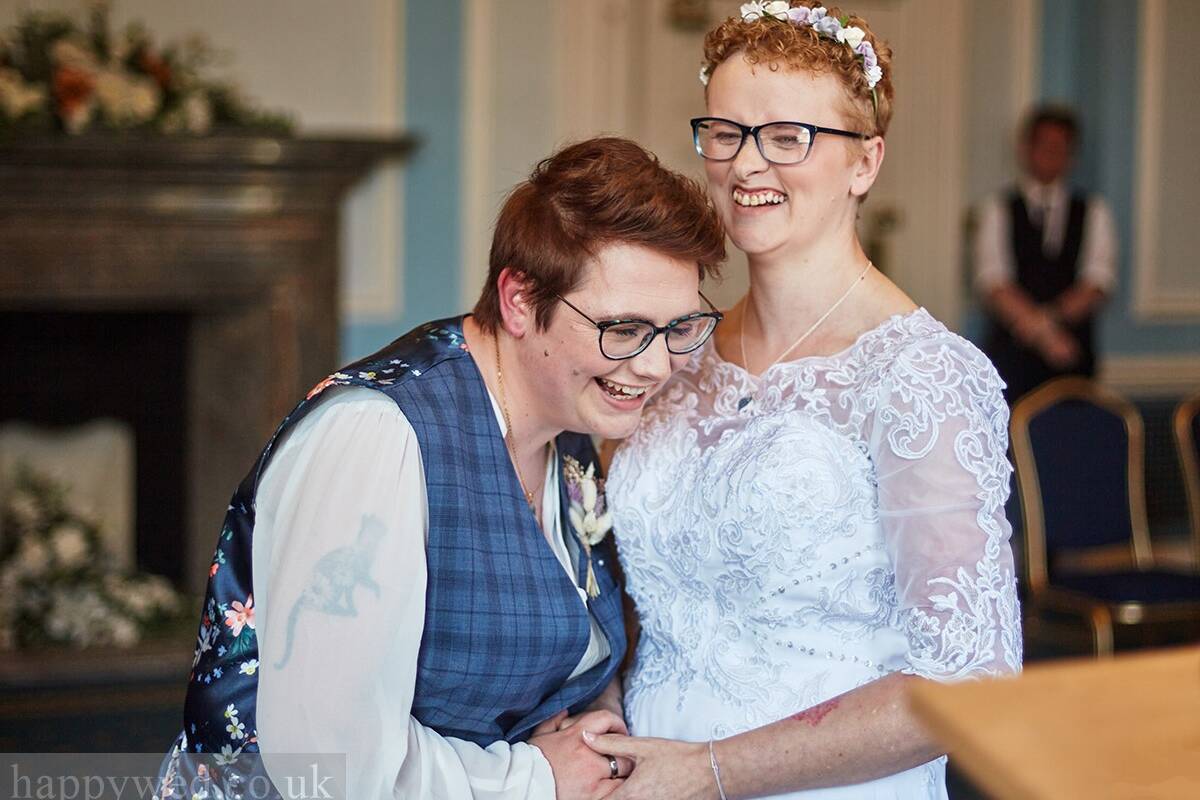 wedding ceremonies at Cardiff registry office