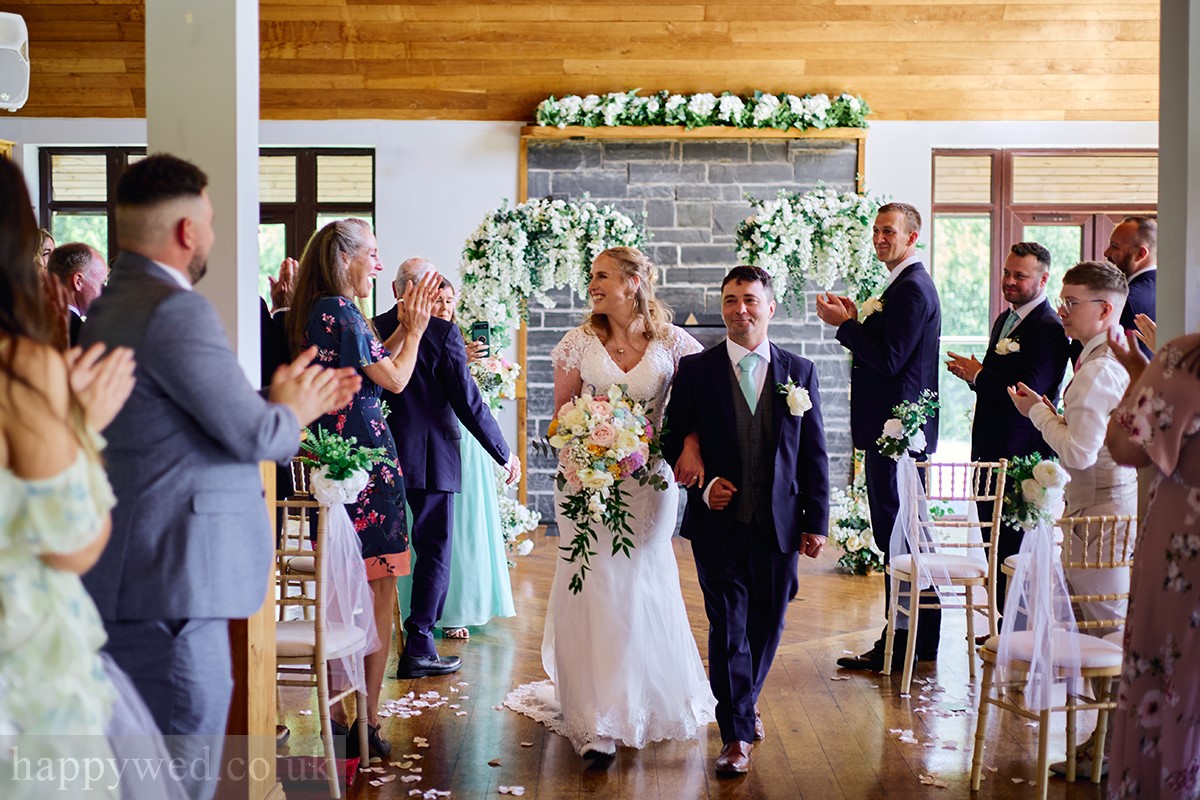 beautiful wedding I photographed at Canada Lodge and Lake