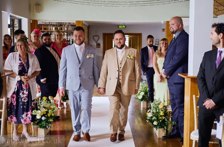 Canada lodge and lake wedding photography Cardiff