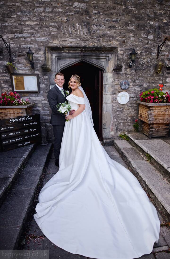 Wedding photographer Bridgend Great House Hotel