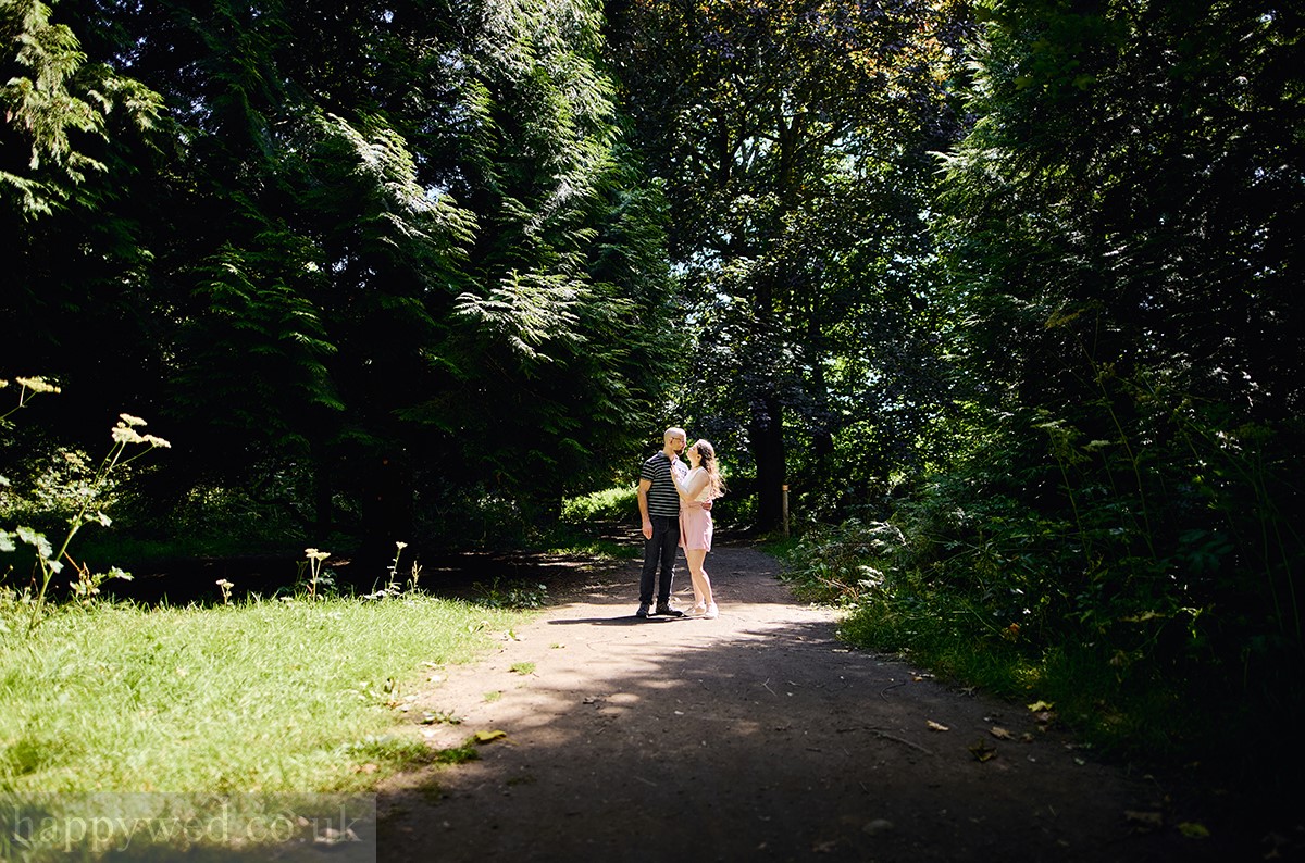 Bute Park pre-wedding photography