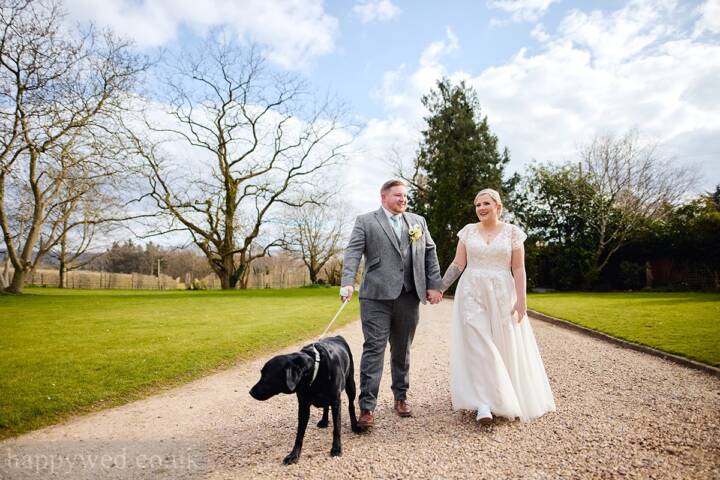 Glewstone court dog friendly venue