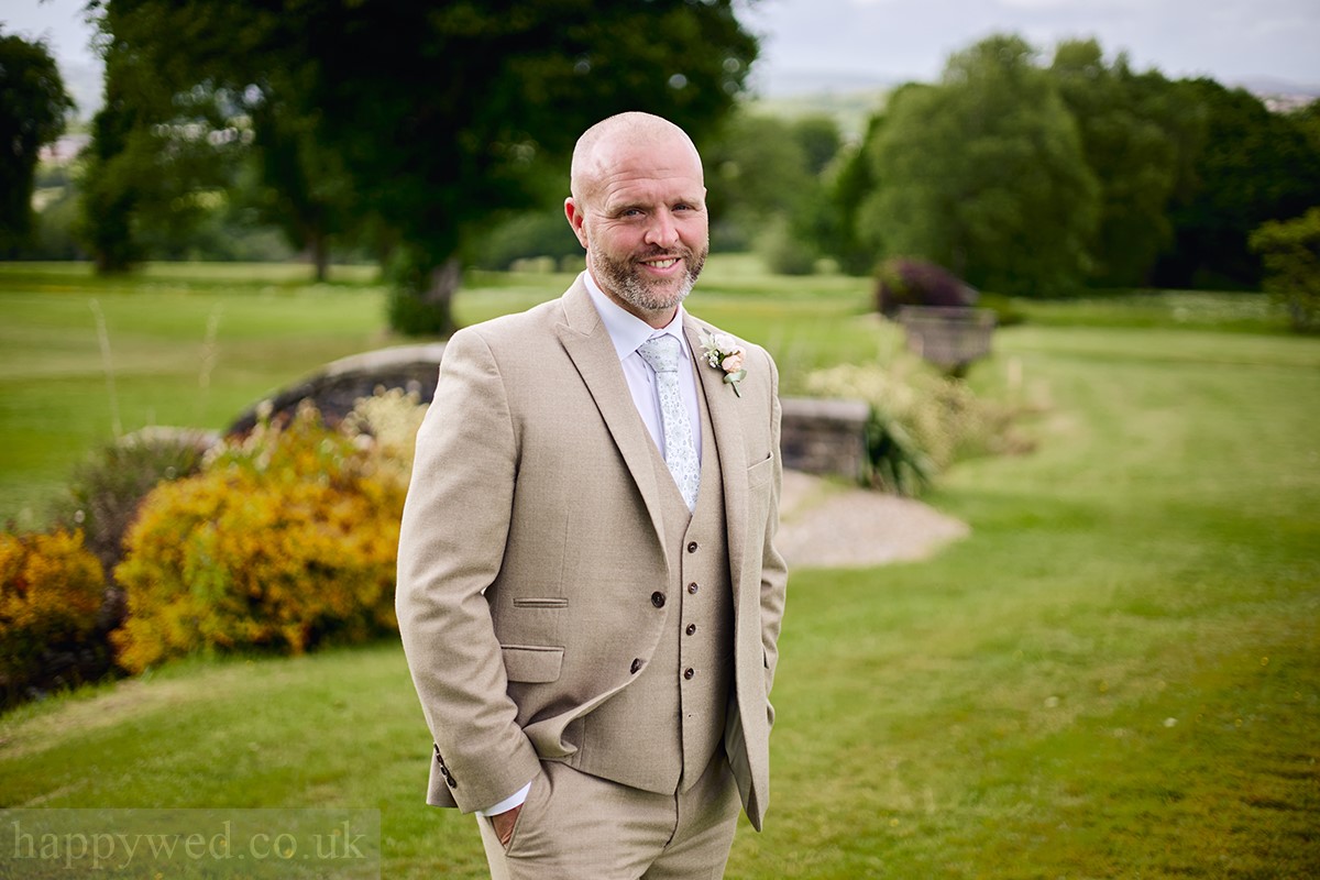 Bryn Meadows golf club wedding photographer