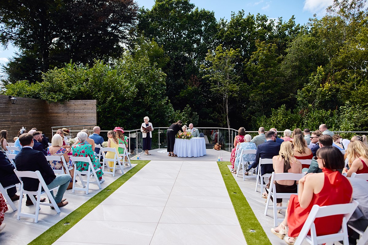 Outdoor ceremony de Courceys photos