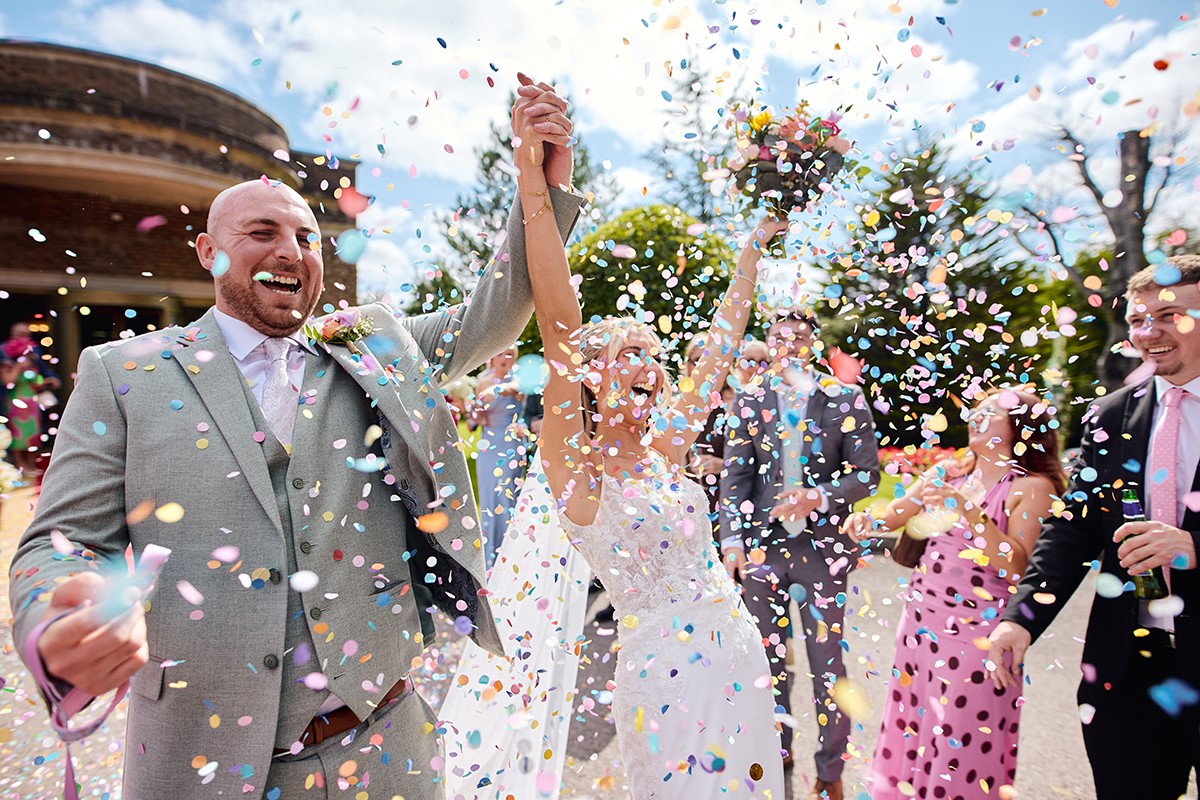 De Courceys Manor outdoors ceremony