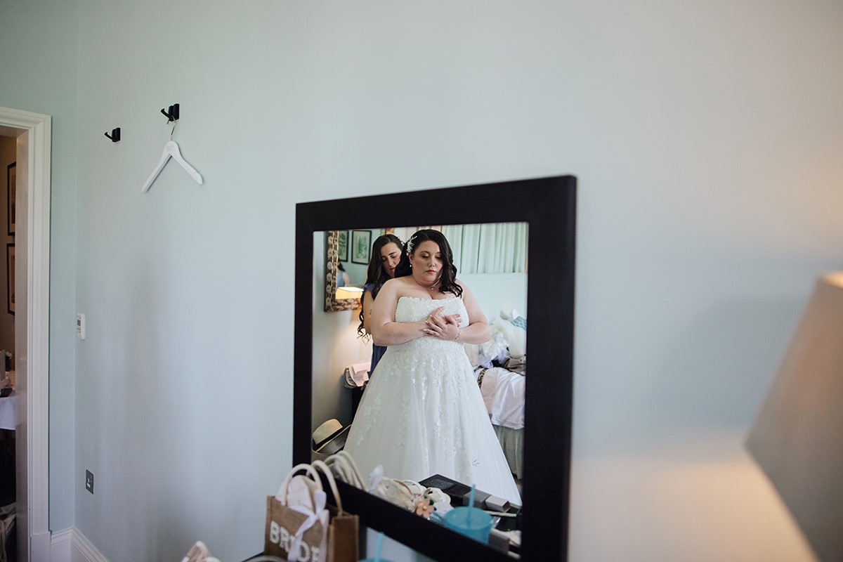 Bowood hotel bridal preparations photos