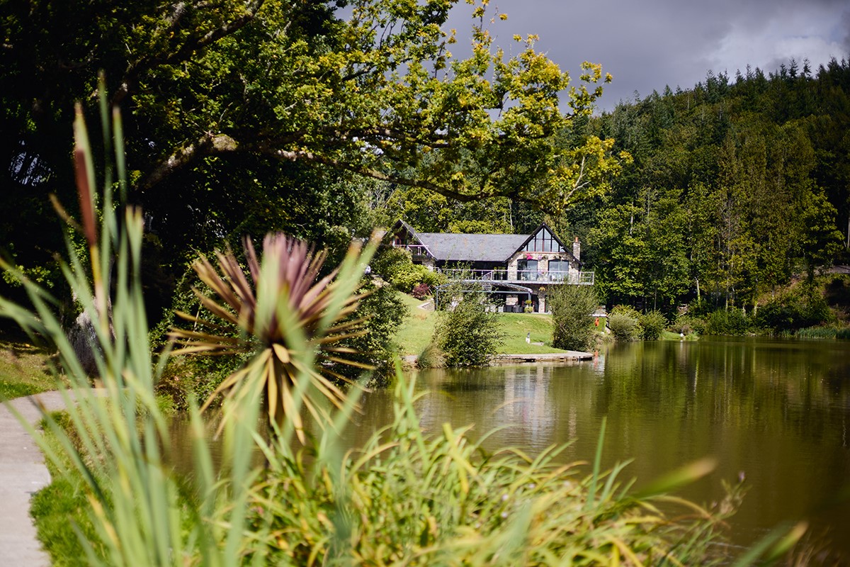 Canada Lodge and Lake venue in Cardiff