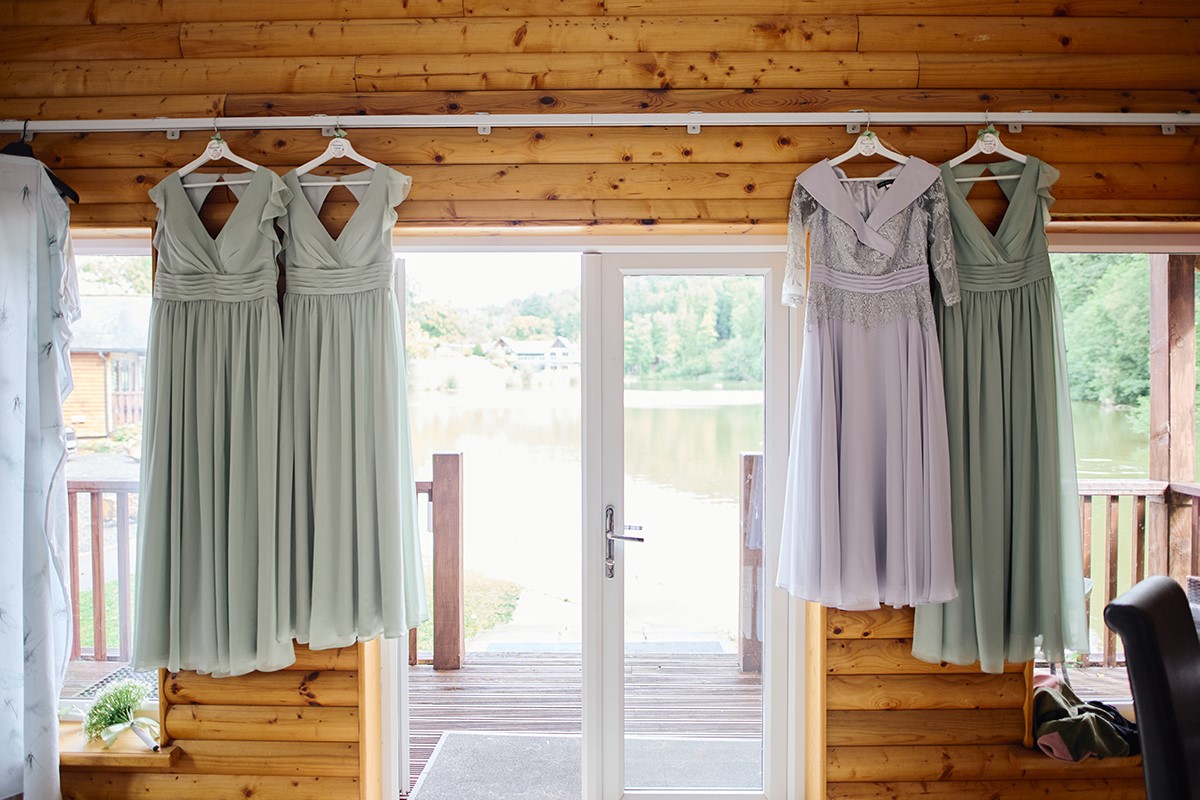 Canada lodge and lake bridal preparations