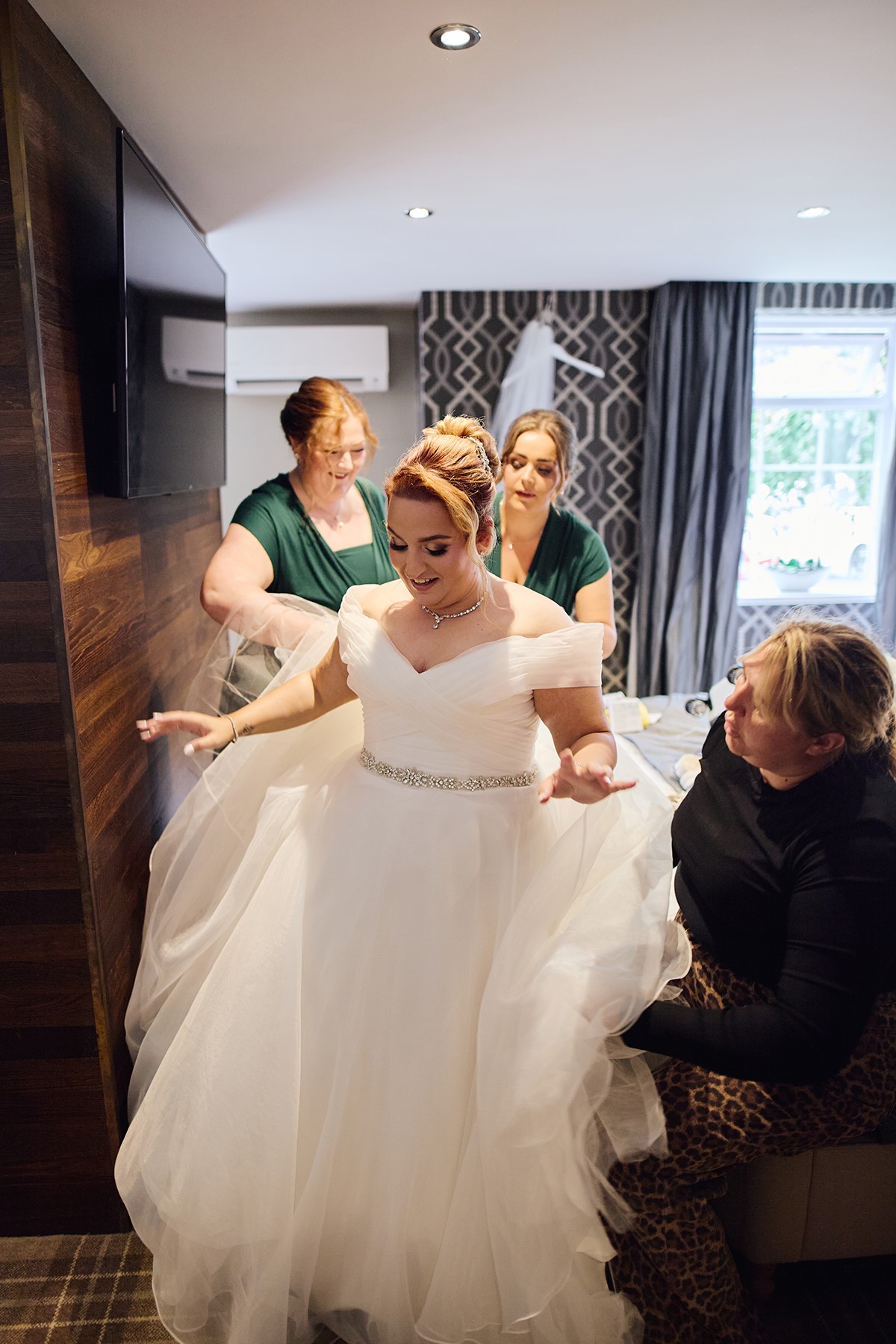 bridal preparations photos Heritage park hotel