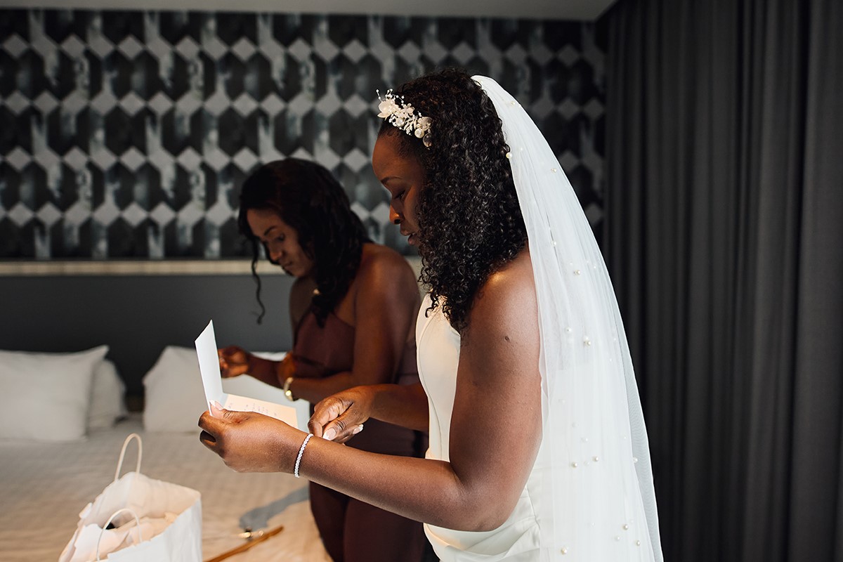 bride and groom getting ready at the Mercure Hotel Newport