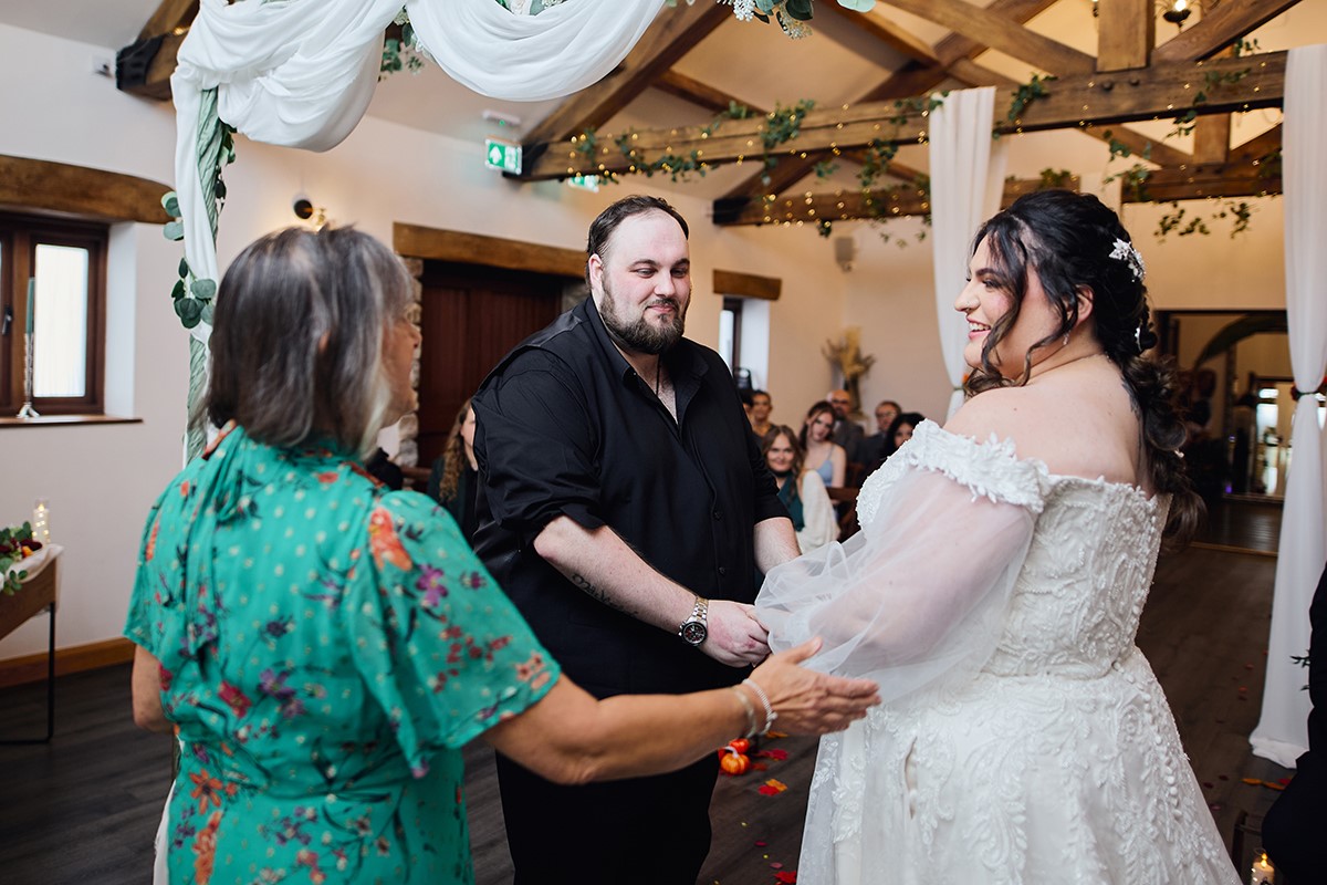 wedding photographer who has worked at Ocean View Windmill Gower before