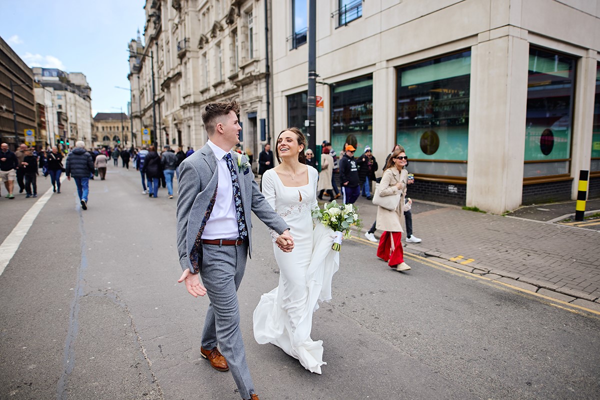 Betsi and Johnny had a massive audience for their wedding photos