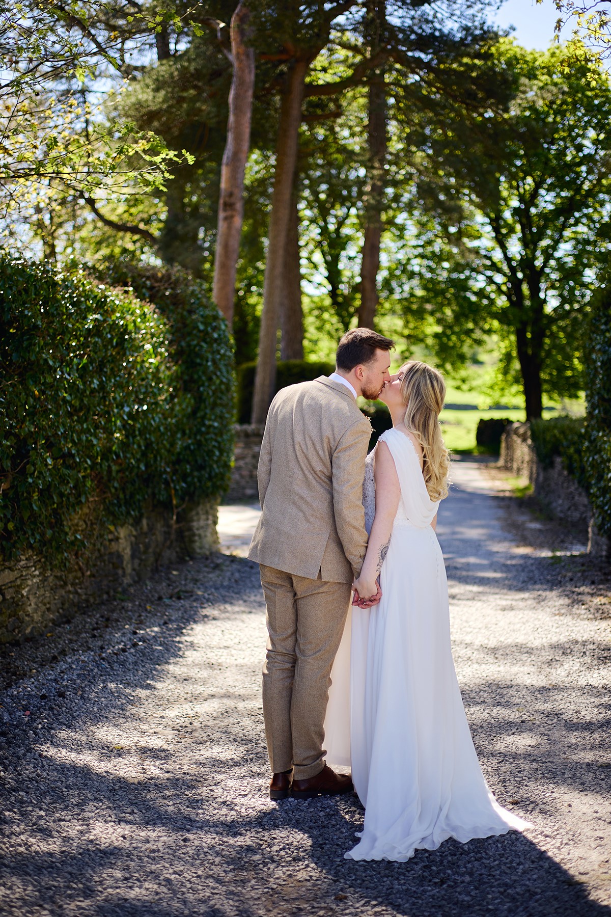 I had the best time capturing the wedding day at Llechwen Hall